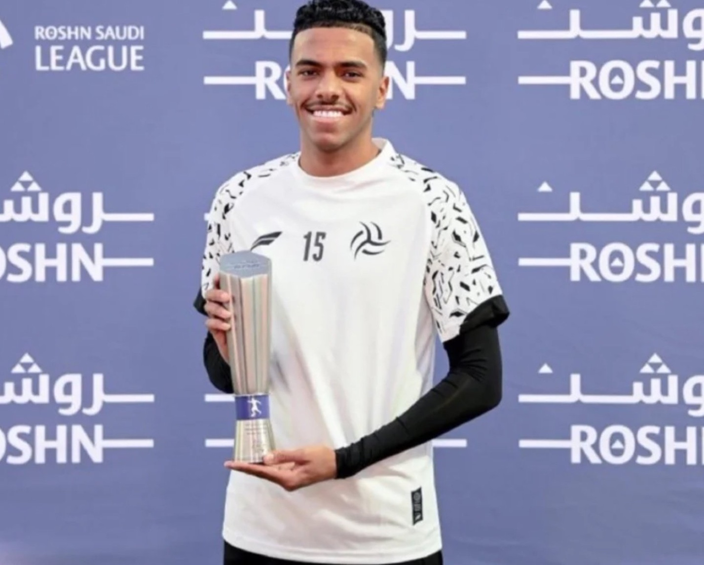 مصعب الجوير على أعتاب الانتقال النهائي إلى الشبابفهل يحسم الهلال موقفه؟ الشباب
