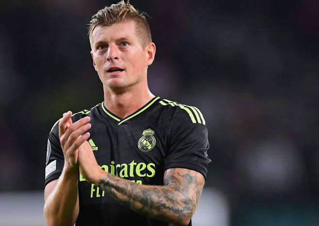 الوداع الصعب.. دموع دافيدي أنشيلوتي تكشف قيمة توني كروس في ريال مدريد ريال مدريد