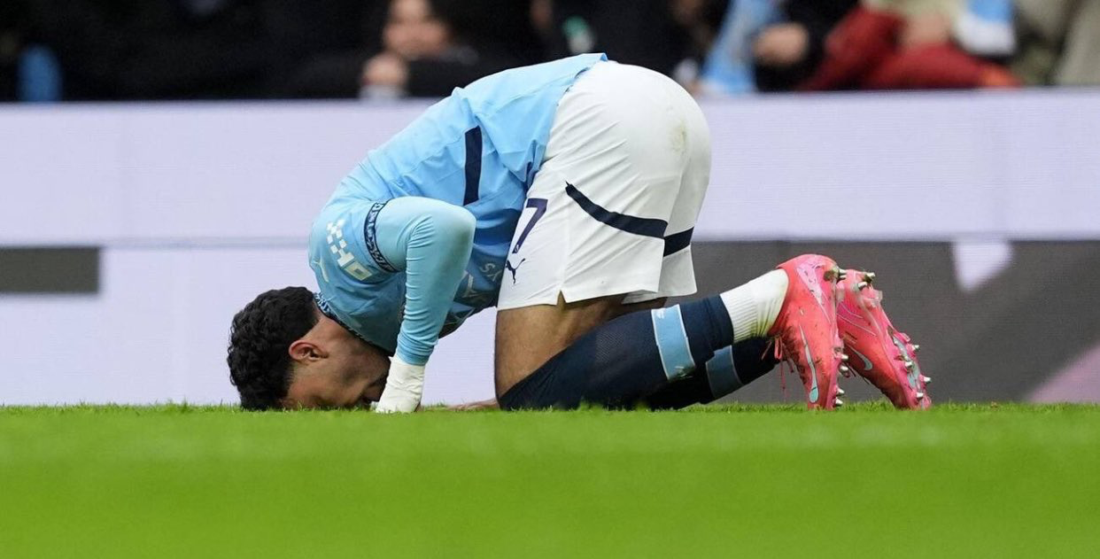 عمر مرموش: نجم صاعد يحمل آمال مانشستر سيتي في مواجهة عملاقة ريال مدريد مرموش