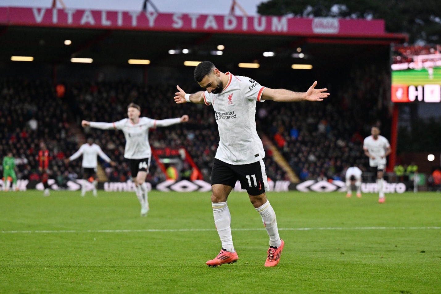 محمد صلاح يتألق كأسطورة في معركة الأبطال أمام مانشستر سيتي محمد صلاح