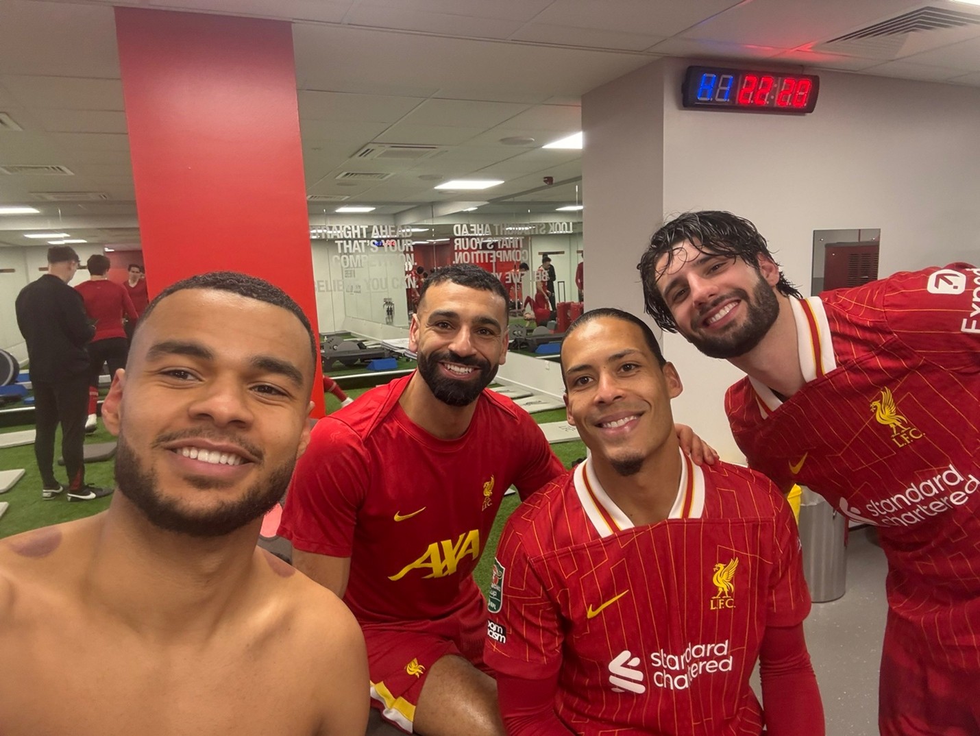 محمد صلاح يتألق كأسطورة في معركة الأبطال أمام مانشستر سيتي محمد صلاح