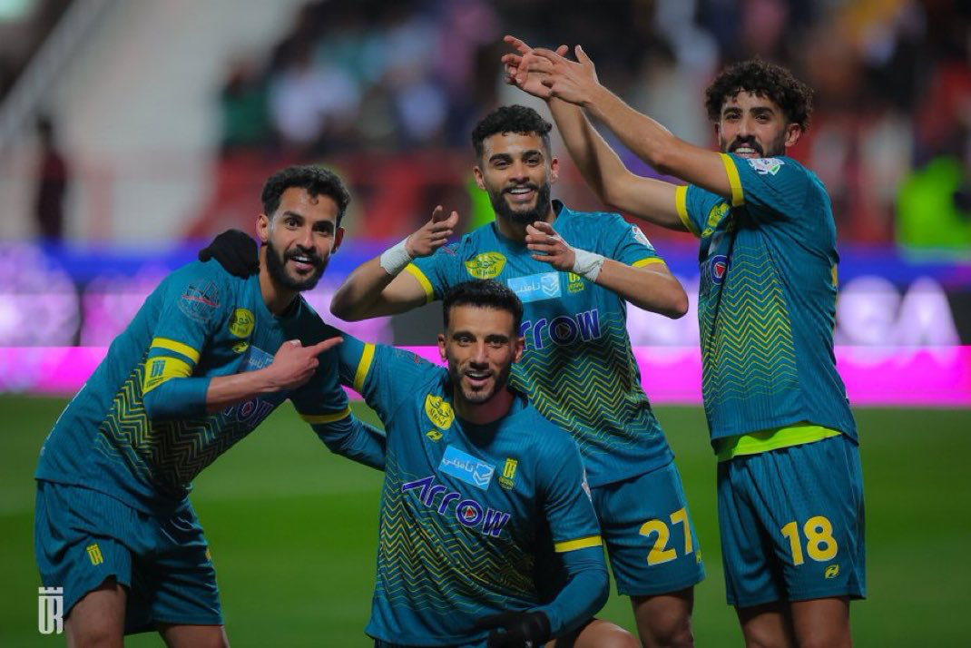 انتصار جديد يضيء سماء دوري روشن: فريق العروبة يحقق فوزًا ثنائيًا على الخلود الخلود
