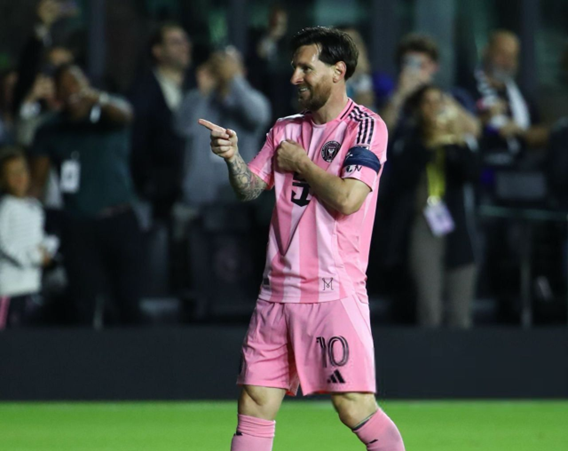 ديفيد بيكهام تأكيد التفوق الهجومي لميسي وتوقع نبوءة ريال مدريد في دوري الأبطال 2025 بيكهام