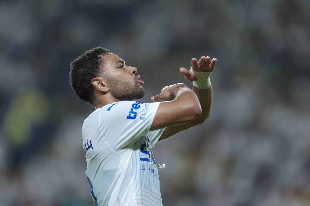 قرار جيسوس الفني استبعاد رينان لودي وإدخال كايو سيزار في تشكيل الهلال لمواجهة الأهلي جيسوس