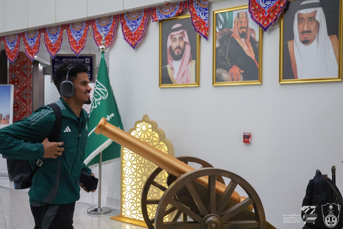 قرارات جريئة تُضيء المملكة أرينا مفاجآت جمهور الأهلي في كلاسيكو الهلال جمهور الأهلي