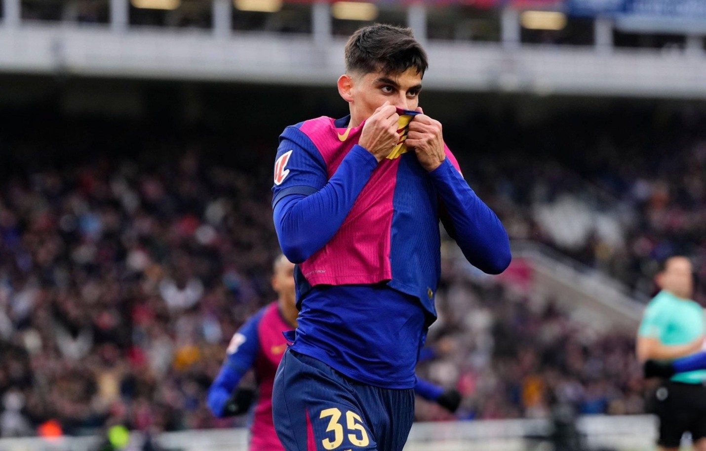برشلونة 