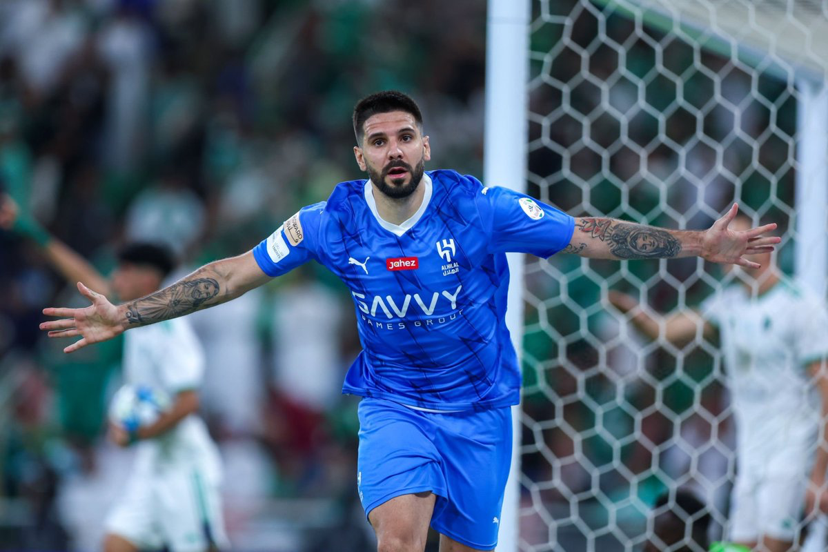 التألق القادم لميتروفيتش رحلة الشفاء والتأهيل في قلب الهلال السعودي الهلال