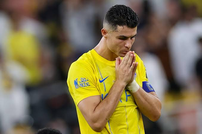 قرار الاتحاد السعودي يثير الجدل رفض احتجاج الوحدة حول تأخر وصول النصر وتداعياته على دوري روشن اتحاد سعودي