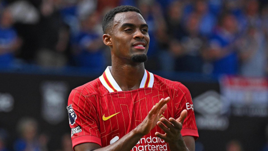 إصابة نجم ليفربول تثير القلق في معسكر المنتخب الهولندي: جرافينبرخ ينسحب من تجمع هولندا وتأثيراته المتعددة ليفربول