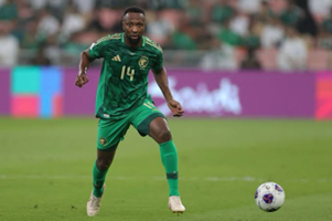 انقلاب غير متوقع في صفوف المنتخب السعودي: إصابة مدافع الاتحاد ومصير لاعب الهلال يغيران معادلة المواجهة المرتقبة مع اليابان الهلال