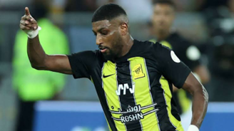 تغييرات جذرية في عالم الهلال: كيف أدت خلافات داخلية إلى رحيل شراحيلي؟ الهلال