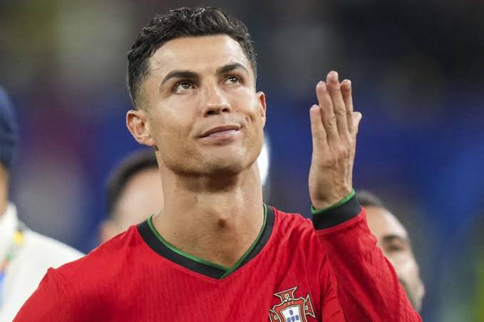رونالدو أسطورة لا تعرف الزمان وتحدي جديد نحو كأس العالم 2026 رونالدو