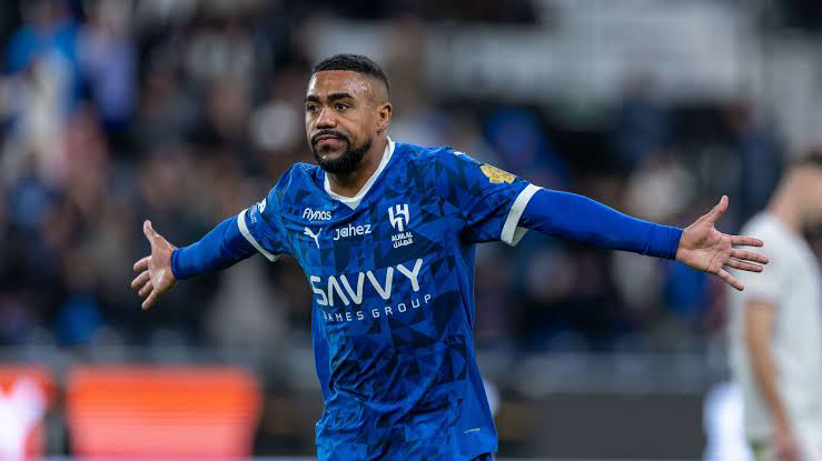 تصدع داخل الهلال.. جيسوس في صدام مع النجوم والإدارة تدرس البدائل وسط ضغوط جماهيرية مالكوم