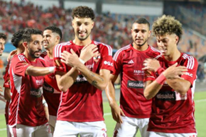 الأهلي يُعيد تشكيل صفوفه استعدادًا لدولتي المونديال: 3 صفقات محلية من الطراز الرفيع في الانتظار الأهلي