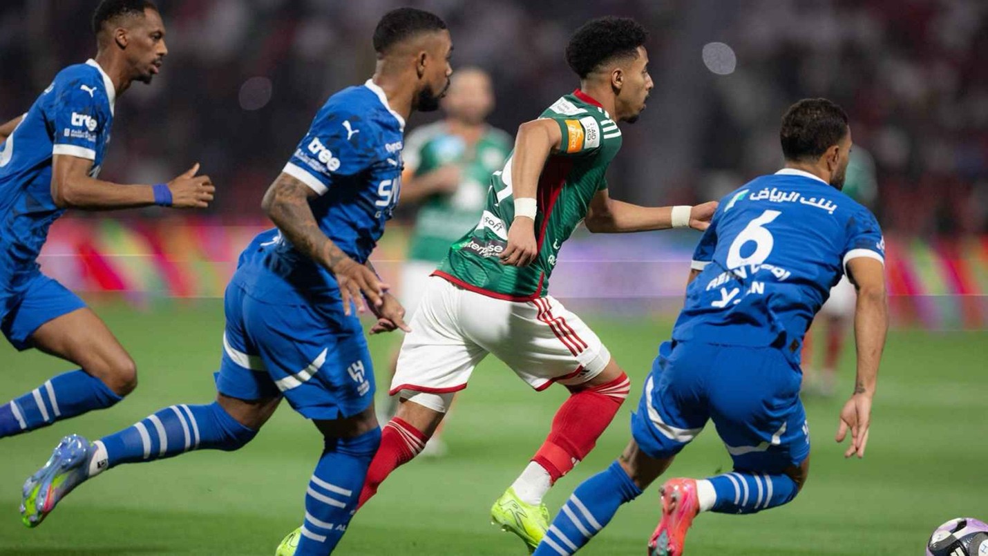 تألق سعد الشهري في مواجهاته مع الهلال يضعه في مصاف النخبة الهلال