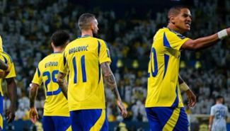 النصر يستعد لمواجهة القادسية: تحليل وتوقعات بعد فوز ساحق على الرياض النصر