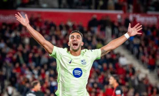 فيران توريس يستعد لتعويض غياب ليفاندوفسكي في نهائي كأس الملك ويؤكد جاهزيته الدائمة ليفاندوفسكي